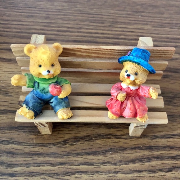 Set of Three Adorable Bear Figurines - Picture 5 of 9